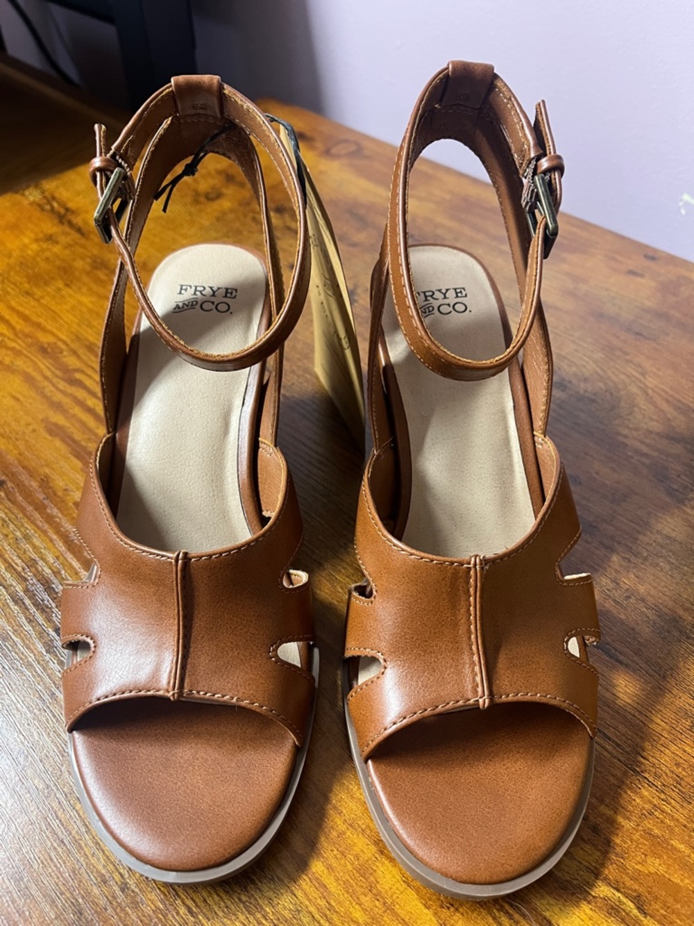Frye and Co. Women's Tan Vegan Leather Ankle-Strap Wedge Sandals. Size 7.